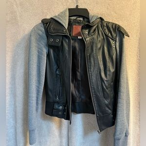 Juniors faux leather jacket with sweatshirt sleeves and hood
